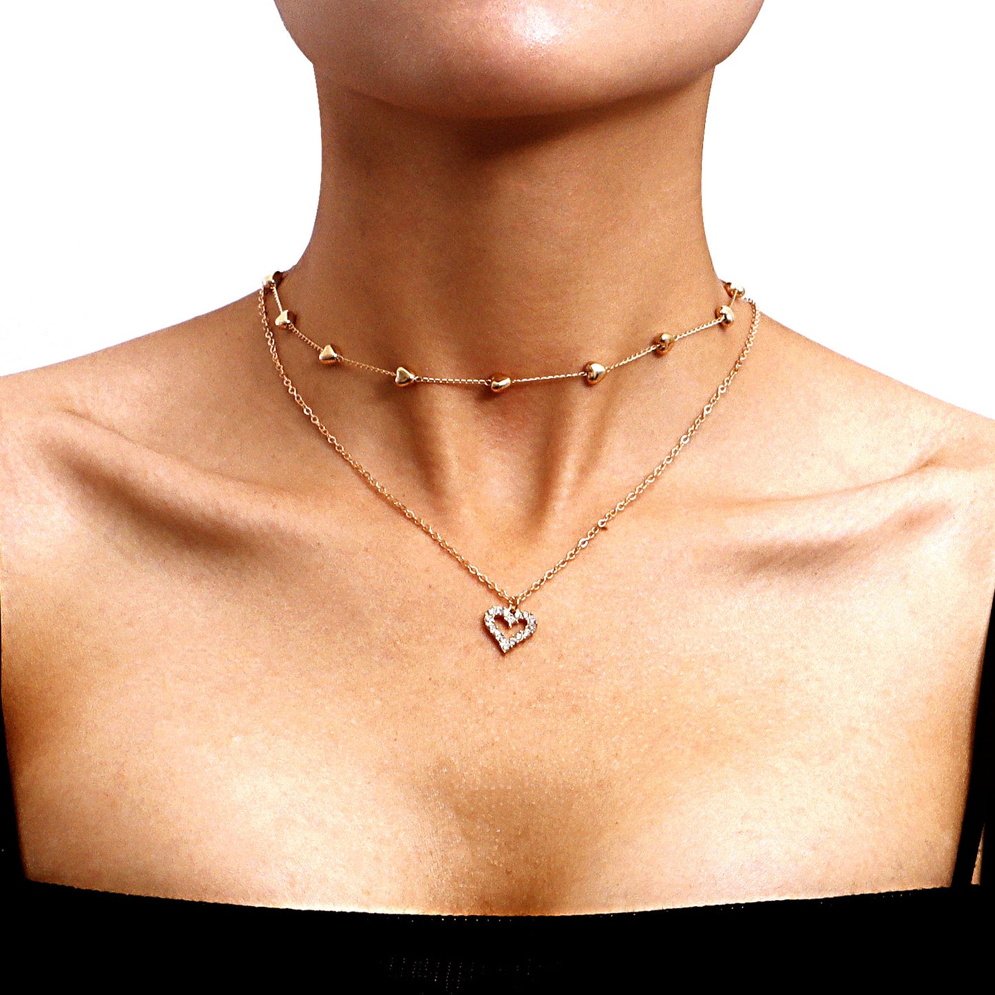 Collier Double Rang avec Pendentif Cœur – Élégance et Féminité